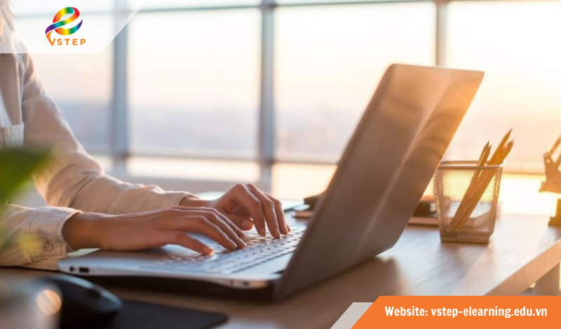 Học tiếng Anh online có hiệu quả không?